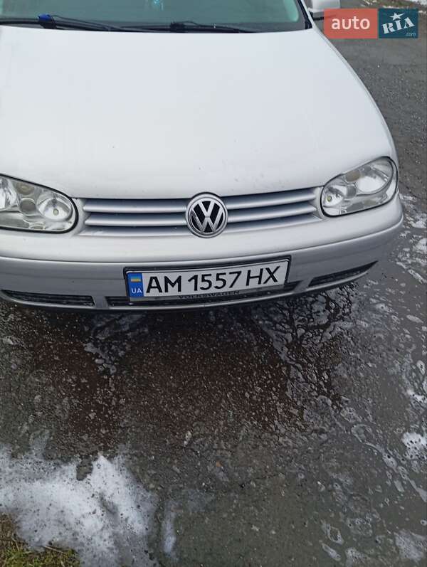 Volkswagen Golf 1998
