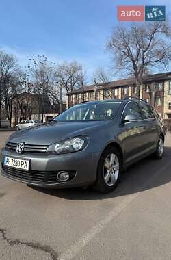 Универсал Volkswagen Golf 2011 в 