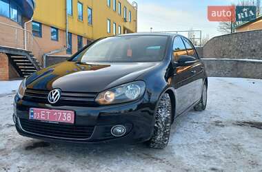 Хэтчбек Volkswagen Golf 2010 в Змиеве