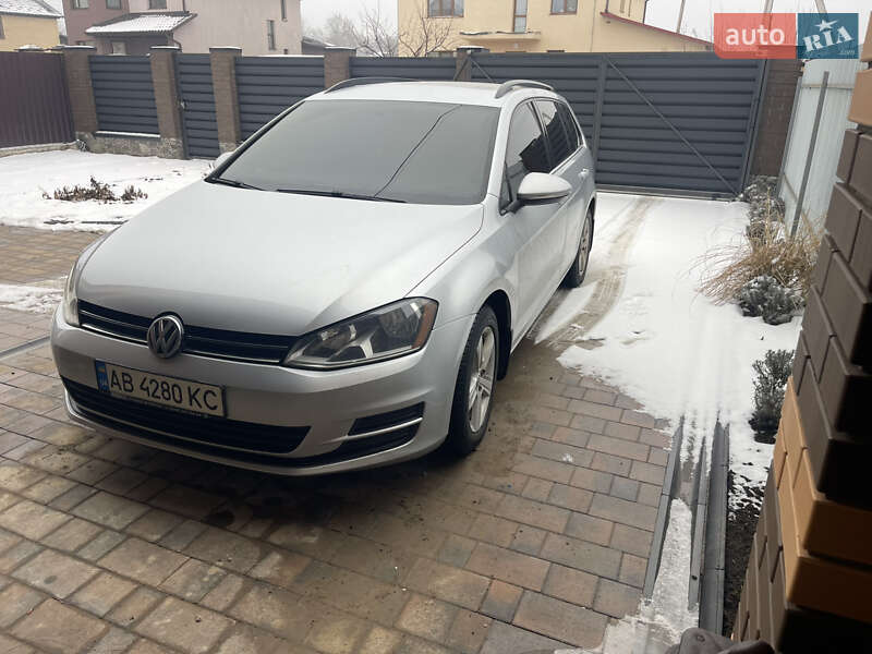 Volkswagen Golf 2015