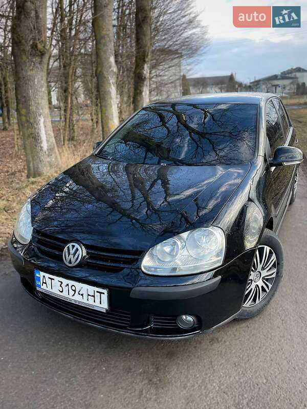 Універсал Volkswagen Golf 2005 в Рогатині