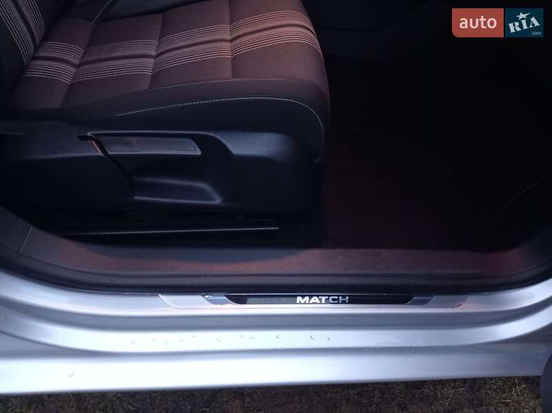 Універсал Volkswagen Golf 2013 в Хмільнику