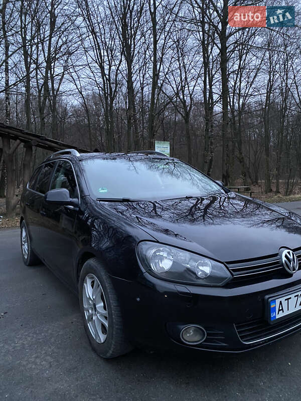 Універсал Volkswagen Golf 2011 в Галичі
