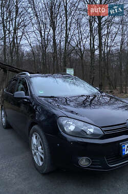 Универсал Volkswagen Golf 2011 в 