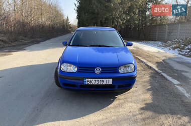 Хэтчбек Volkswagen Golf 1998 в Староконстантинове