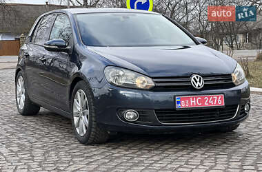 Хэтчбек Volkswagen Golf 2008 в Староконстантинове