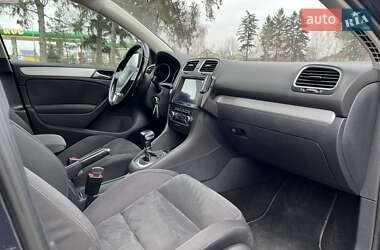 Хэтчбек Volkswagen Golf 2008 в Староконстантинове