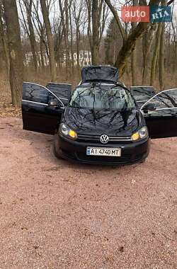 Универсал Volkswagen Golf 2012 в 