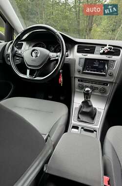 Хетчбек Volkswagen Golf 2014 в Львові