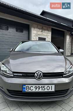 Хетчбек Volkswagen Golf 2014 в Львові