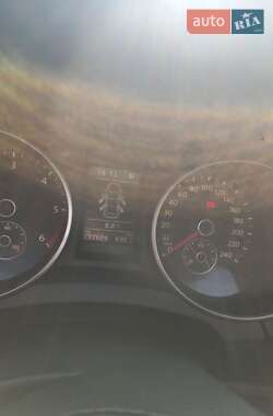 Універсал Volkswagen Golf 2011 в 