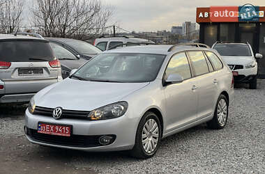 Универсал Volkswagen Golf 2011 в Ровно