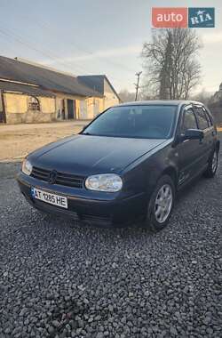 Хэтчбек Volkswagen Golf 1999 в Тячеве