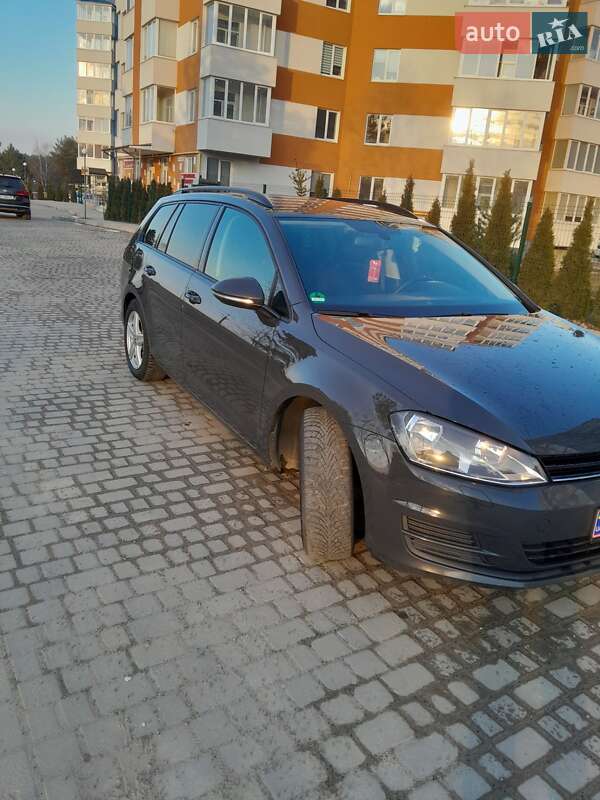 Універсал Volkswagen Golf 2015 в Львові