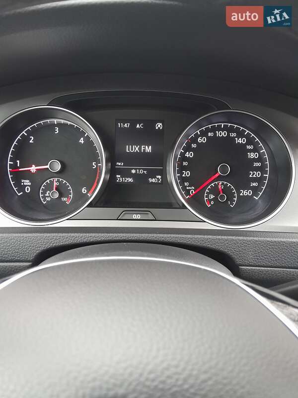 Універсал Volkswagen Golf 2015 в Львові