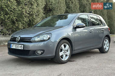 Хетчбек Volkswagen Golf 2010 в Калуші