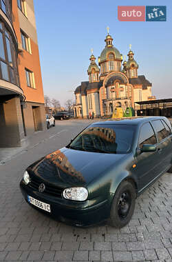 Хетчбек Volkswagen Golf 1998 в Івано-Франківську