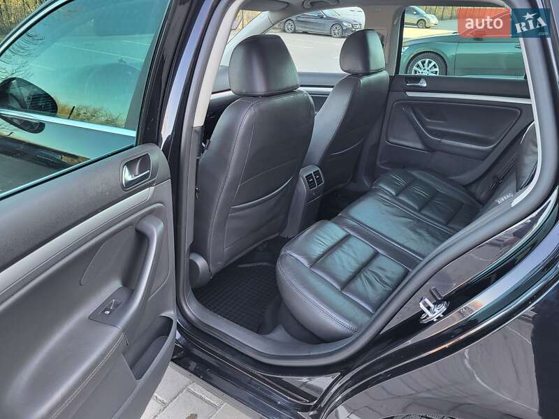 Универсал Volkswagen Golf 2007 в Луцке