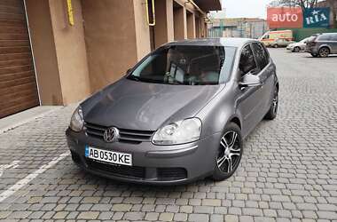 Хэтчбек Volkswagen Golf 2006 в Виннице