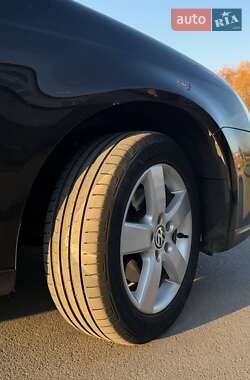 Універсал Volkswagen Golf 2009 в 