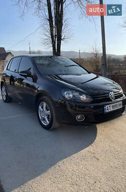 Хэтчбек Volkswagen Golf 2010 в Ивано-Франковске