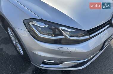 Универсал Volkswagen Golf 2017 в Буче