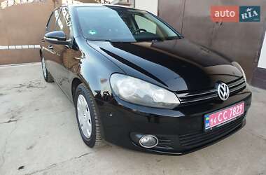 Хетчбек Volkswagen Golf 2010 в Івано-Франківську