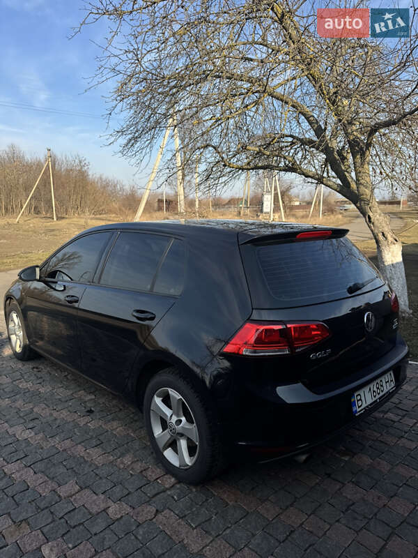 Хэтчбек Volkswagen Golf 2015 в Киеве фото 20 Хэтчбек Volkswagen Golf 2015 в Киеве