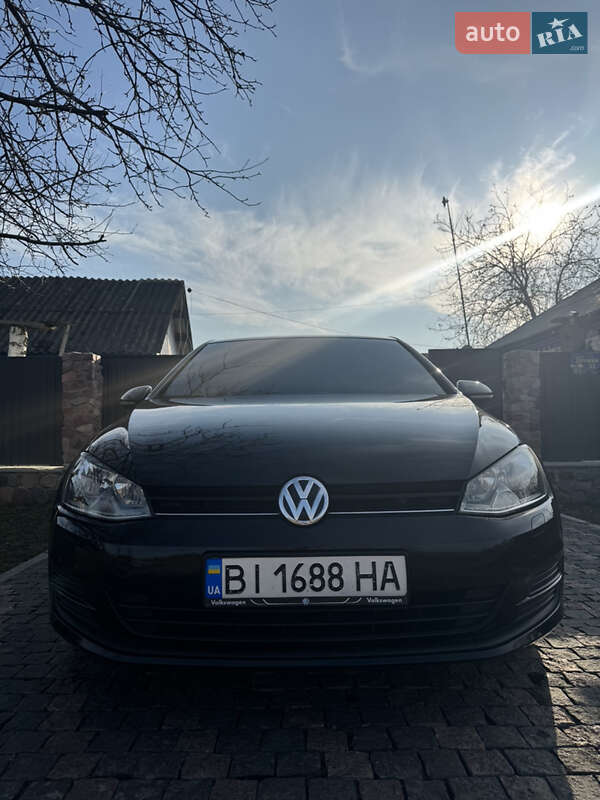 Хэтчбек Volkswagen Golf 2015 в Киеве фото 46 Хэтчбек Volkswagen Golf 2015 в Киеве