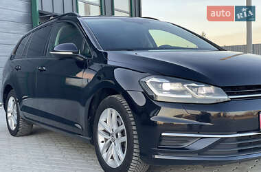 Универсал Volkswagen Golf 2020 в Ивано-Франковске