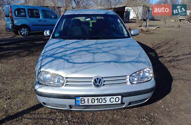 Хэтчбек Volkswagen Golf 1998 в 