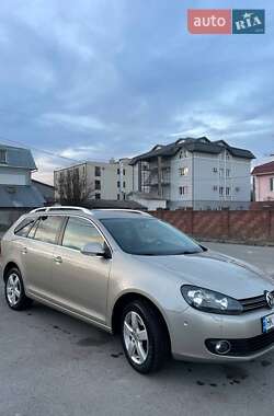 Универсал Volkswagen Golf 2012 в Ровно