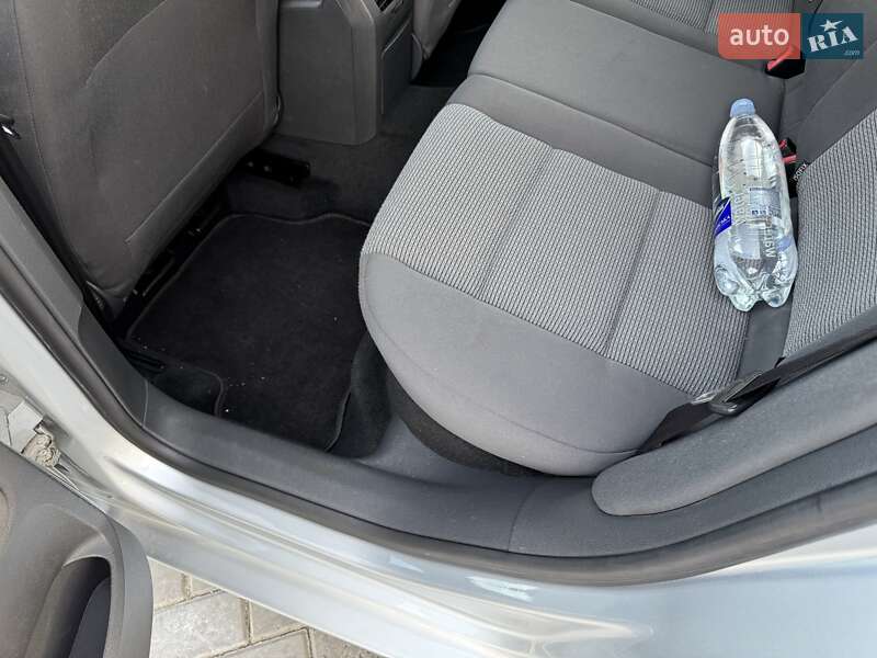 Универсал Volkswagen Golf 2007 в Виннице