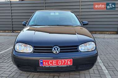 Хетчбек Volkswagen Golf 2003 в Черкасах