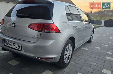 Хэтчбек Volkswagen Golf 2012 в Мукачево