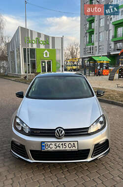 Хетчбек Volkswagen Golf 2011 в Червонограді