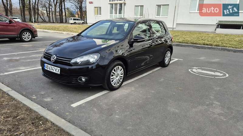 Хетчбек Volkswagen Golf 2008 в Вінниці