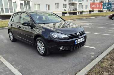 Хетчбек Volkswagen Golf 2008 в Вінниці