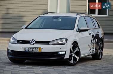 Універсал Volkswagen Golf 2015 в Сарнах