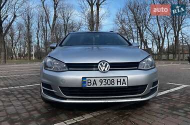 Универсал Volkswagen Golf 2015 в Кропивницком