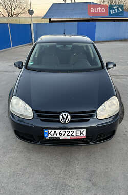 Хэтчбек Volkswagen Golf 2006 в Киеве