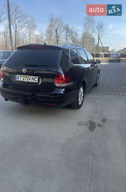 Універсал Volkswagen Golf 2009 в Богородчанах