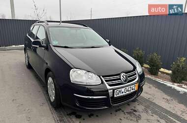 Универсал Volkswagen Golf 2009 в Немирове