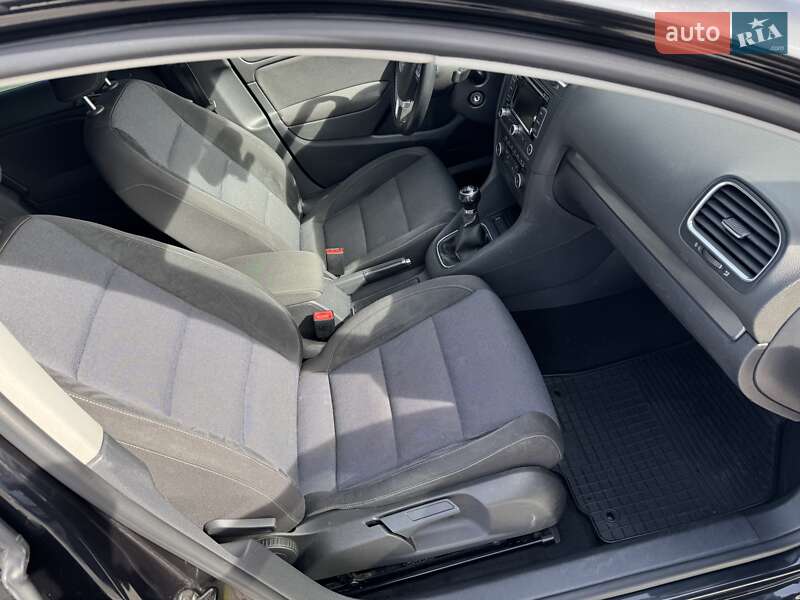 Хетчбек Volkswagen Golf 2012 в Вінниці