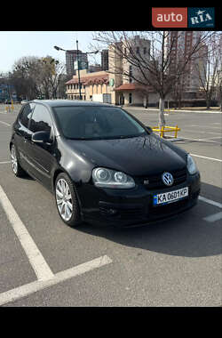 Хэтчбек Volkswagen Golf 2007 в Киеве