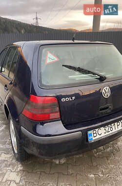 Хетчбек Volkswagen Golf 1998 в 