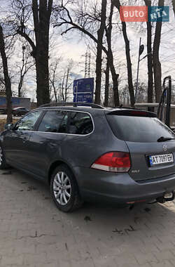 Універсал Volkswagen Golf 2010 в 