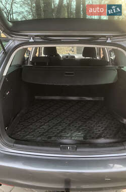 Універсал Volkswagen Golf 2010 в 