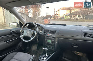 Універсал Volkswagen Golf 2001 в Києві