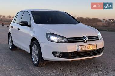 Хэтчбек Volkswagen Golf 2010 в Одессе